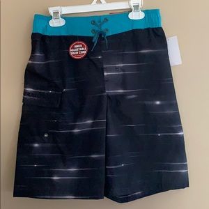 ZeroXposur boys swim trunks size 10/12